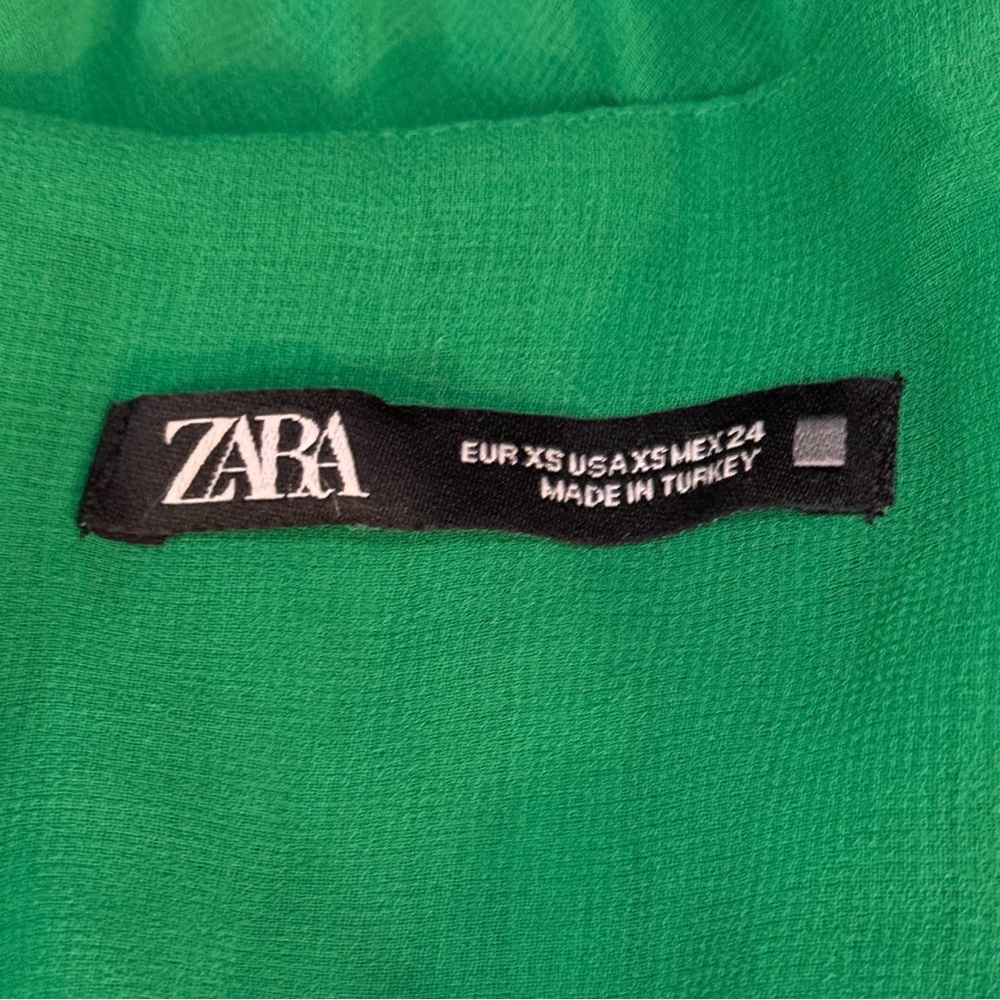 Zara Green V-neck Pleated Pull over Midi Dress Sz XS Flowing Party - Picture 3 of 8